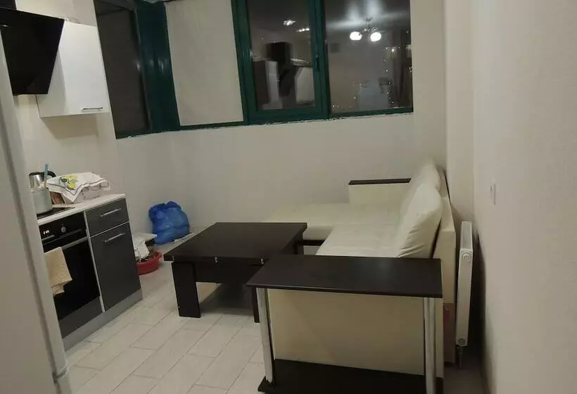 Apartments On Kosmonavtov