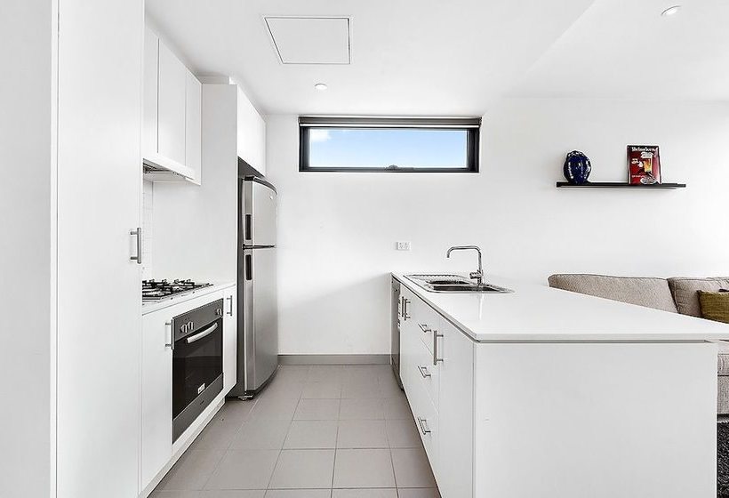 Joyce, 1bdr Southbank Apartment