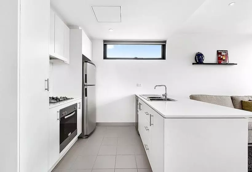 Joyce, 1bdr Southbank Apartment