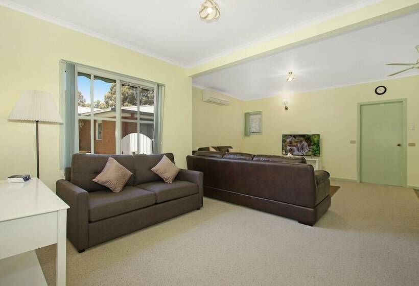 River S Reach   Bright