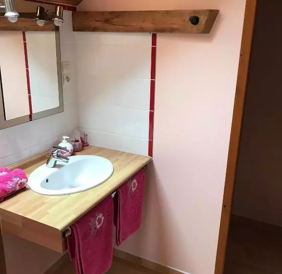 Aamiaismajoitus (B&B) Mountain Vacances   Maison Rachou