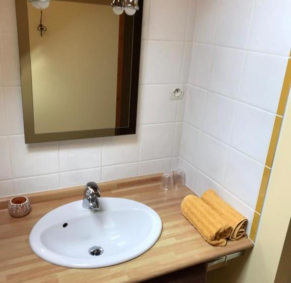 צימר Mountain Vacances Maison Rachou