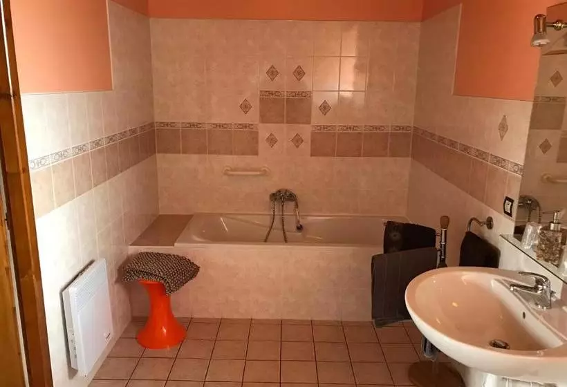 Aamiaismajoitus (B&B) Mountain Vacances   Maison Rachou