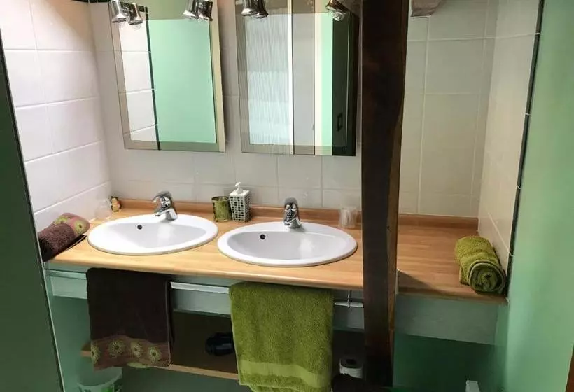 Aamiaismajoitus (B&B) Mountain Vacances   Maison Rachou