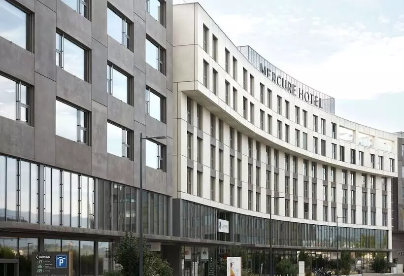 Hotelli Mercure Geneva Airport