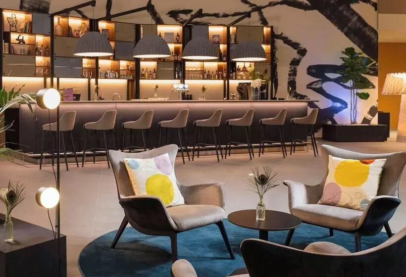 Hotelli Mercure Geneva Airport