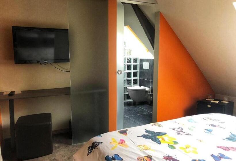 酒店 La Table D’auguste