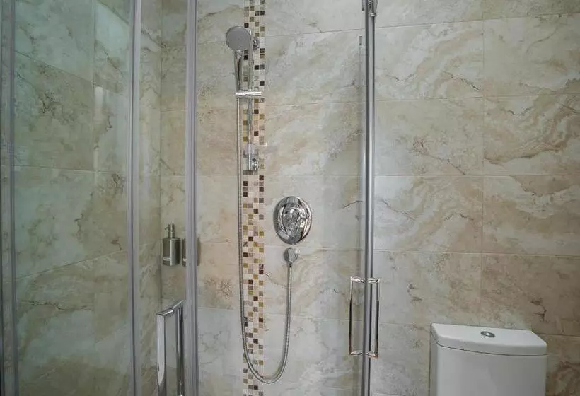 پانسیون Beach House B&b