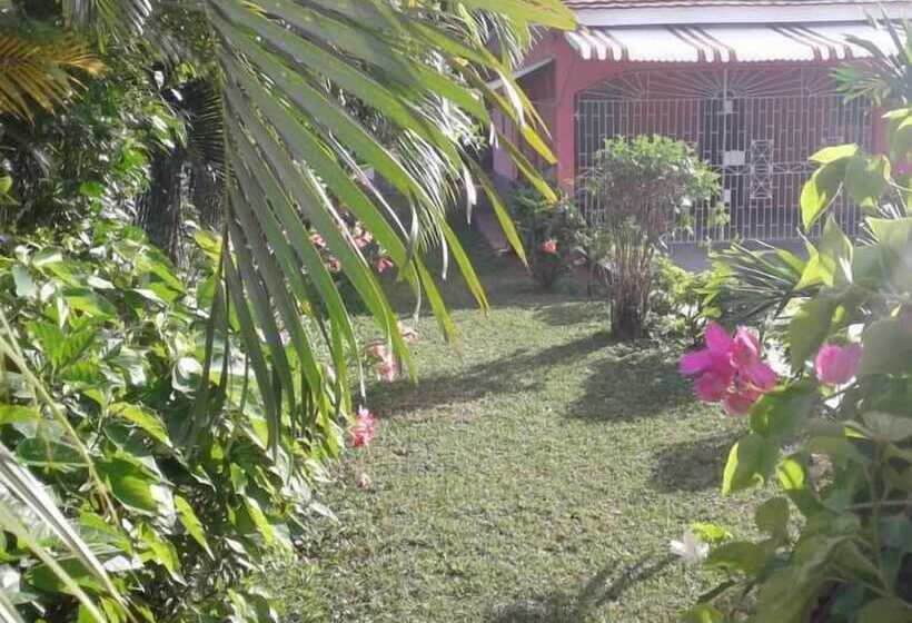 پانسیون Castle Da Rest A Sprinkle Of Peace