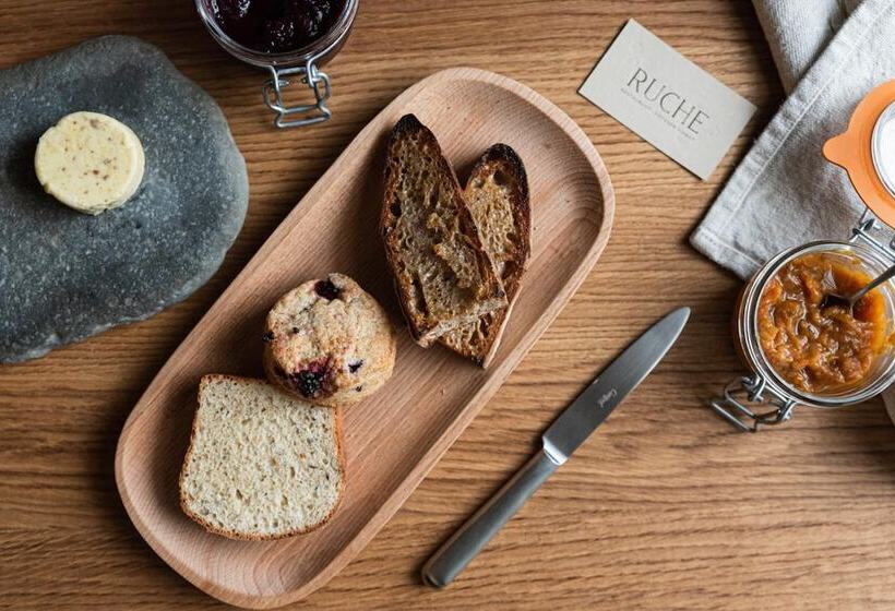 بنسيون Domaine Les Bruyères