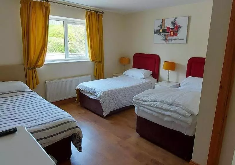 Majatalo Clancys Of Glenfarne