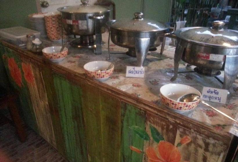 בית מלון כפרי Garden Corner Resort &