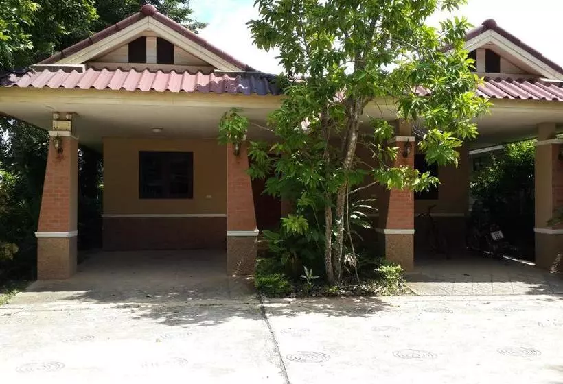 هتل Garden Corner Resort &