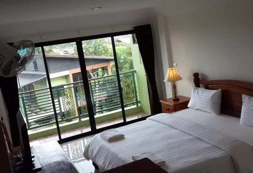 هتل Garden Corner Resort &