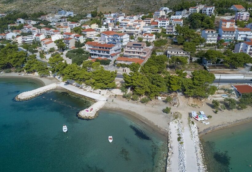 Pensió Pansion Dalmacija