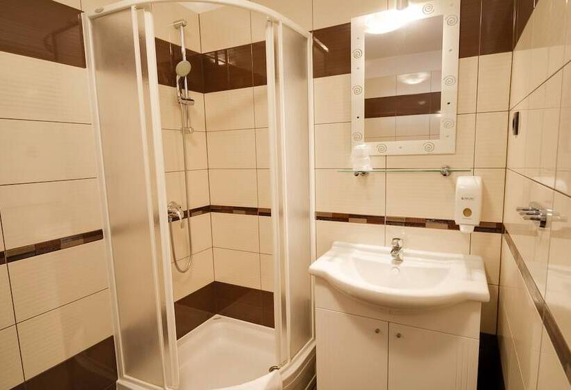 Pensió Pansion Dalmacija