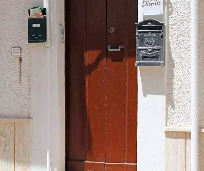 ベッドアンドブレックファースト Dimora Dioniso