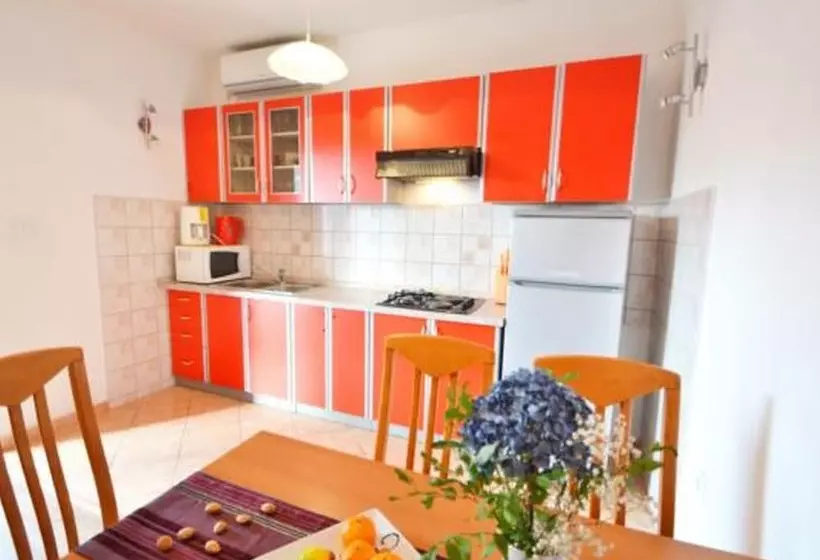 Holiday Apartment Lungomare