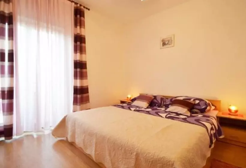 Holiday Apartment Lungomare