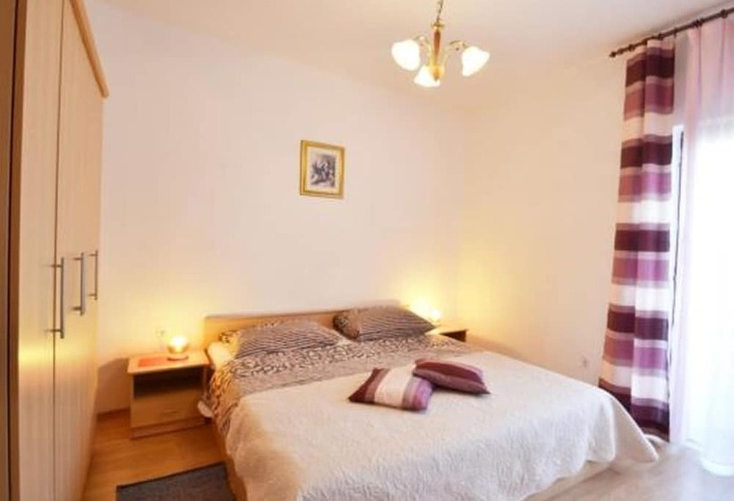 Holiday Apartment Lungomare