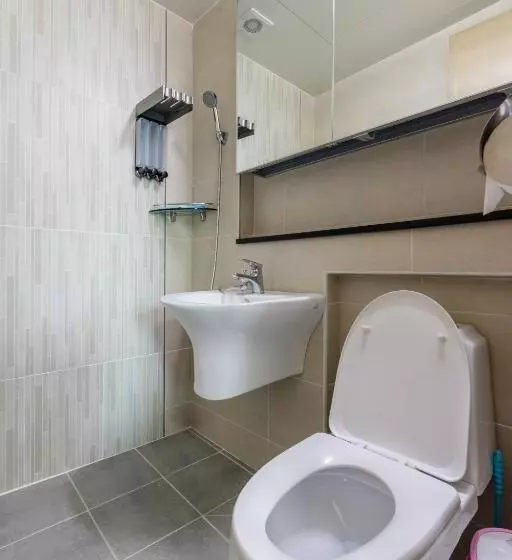 Home Fourest Residence Hotel Okpo