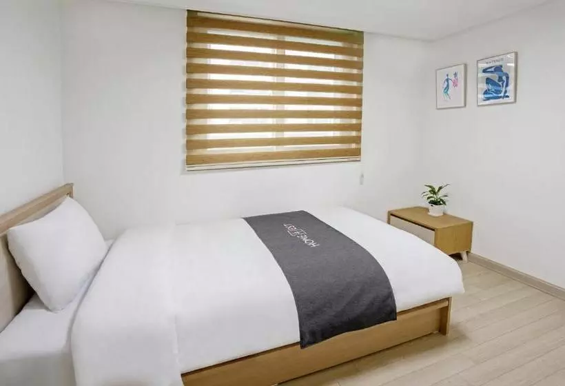 Home Fourest Residence Hotel Okpo
