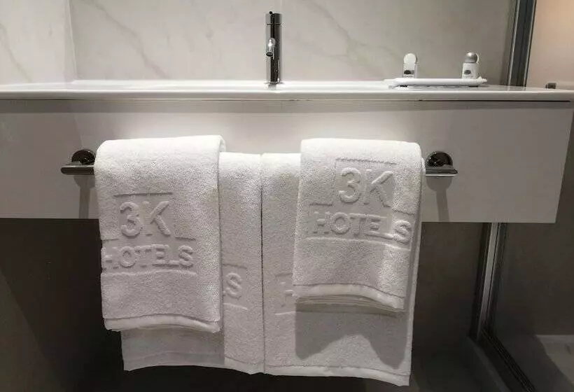 ホテル 3k Porto Aeroporto