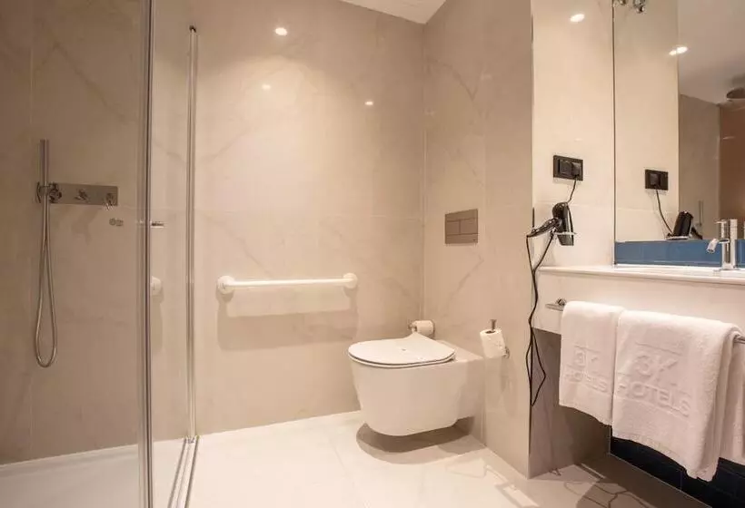 ホテル 3k Porto Aeroporto