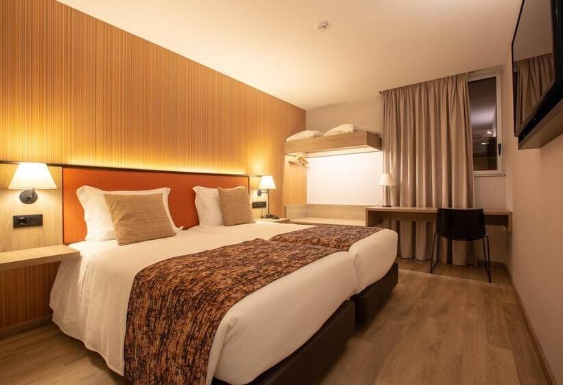 Отель 3k Porto Aeroporto