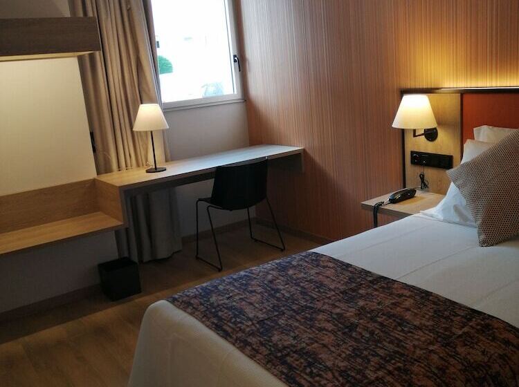 Отель 3k Porto Aeroporto