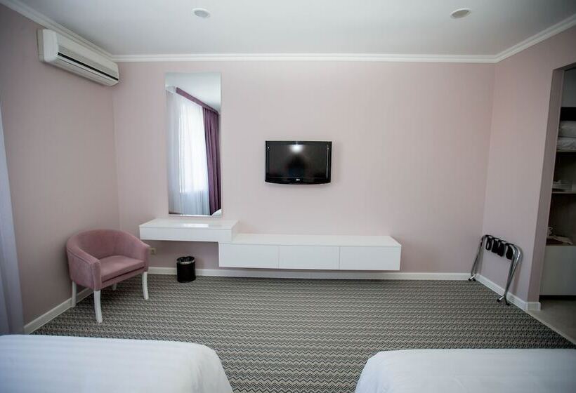 בית מלון כפרי Marco Polo