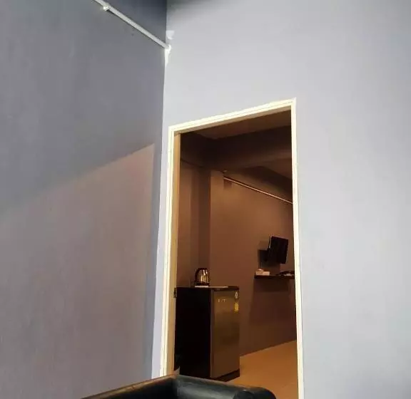 هتل Sleepcats Hostel