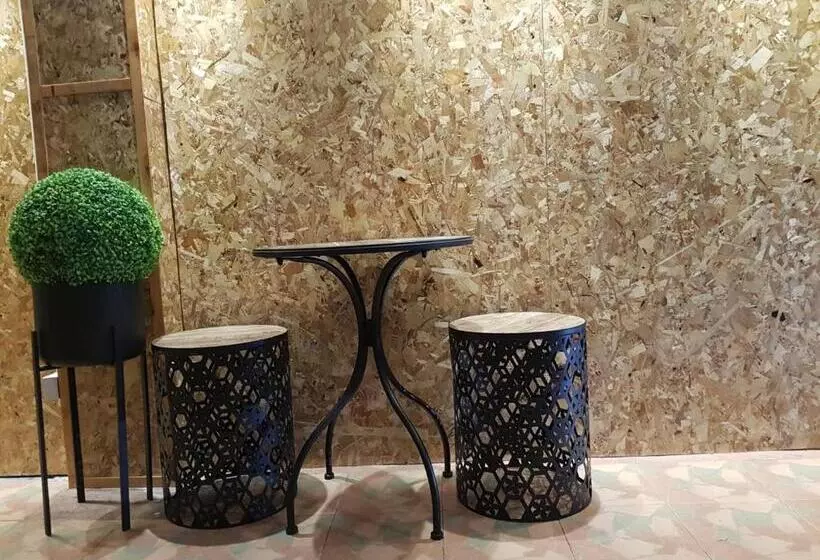 هتل Sleepcats Hostel