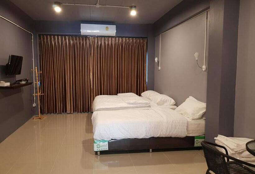 هتل Sleepcats Hostel