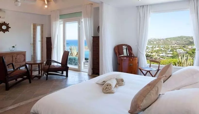 Villa Arrowmarine