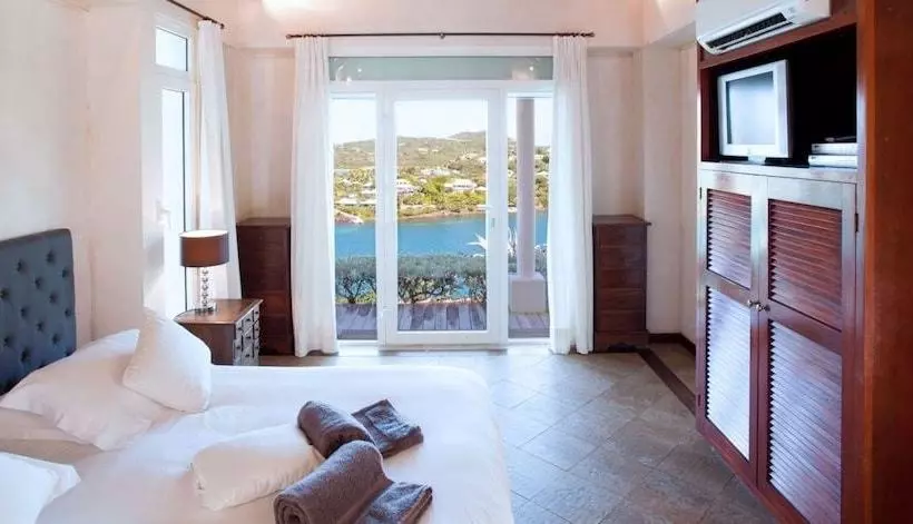 Villa Arrowmarine