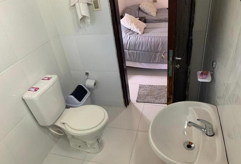 پانسیون Las Salinas Hostal