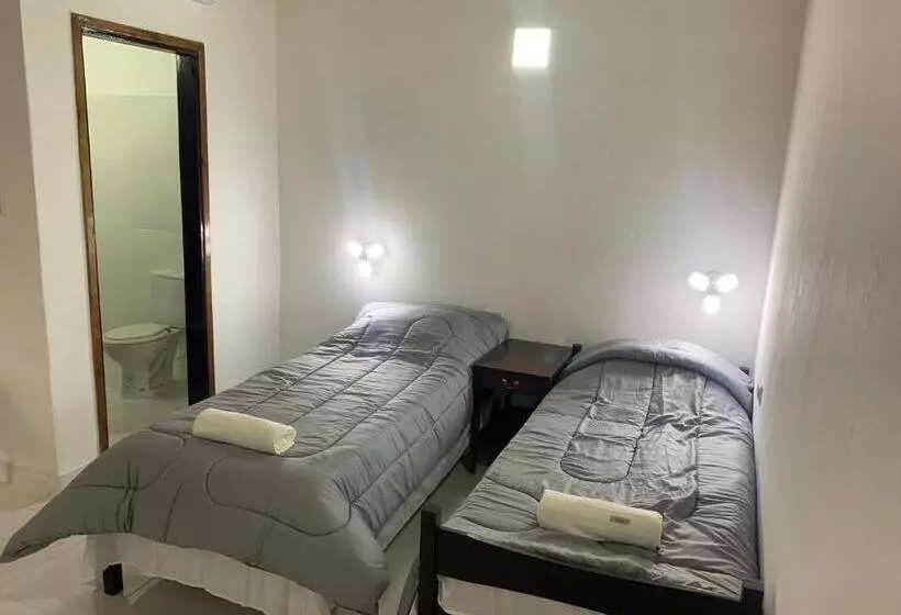 پانسیون Las Salinas Hostal