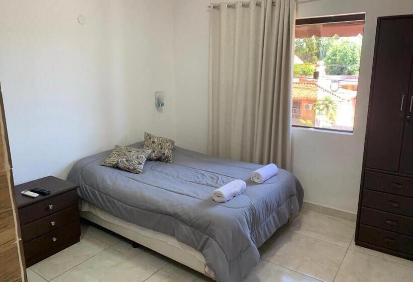 پانسیون Las Salinas Hostal