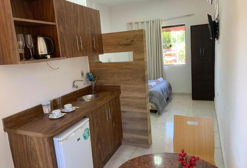 پانسیون Las Salinas Hostal