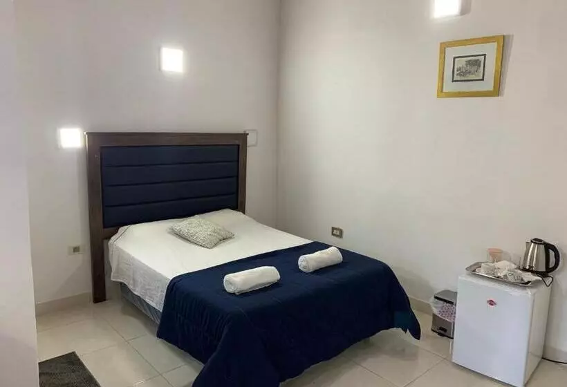 پانسیون Las Salinas Hostal