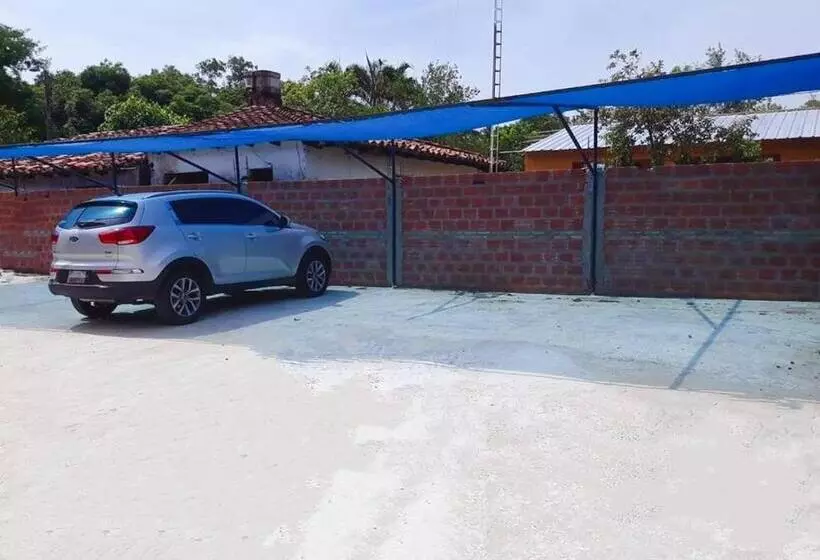 پانسیون Las Salinas Hostal