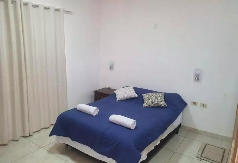 پانسیون Las Salinas Hostal