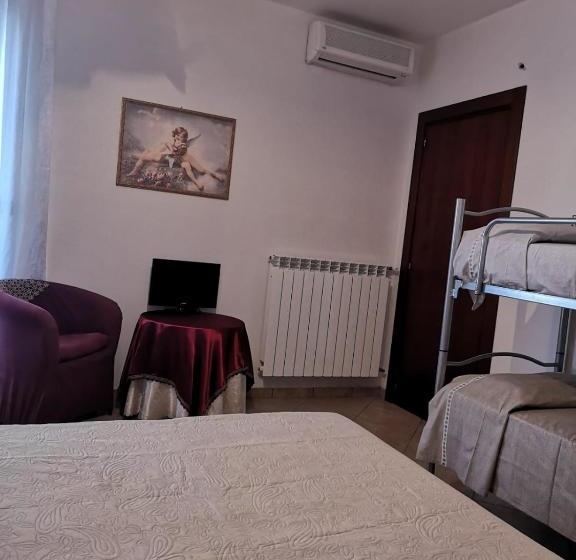 住宿加早餐  La Dimora Degli Angeli