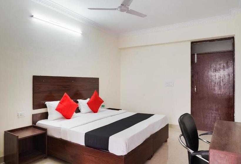 هتل Collection O 62836 Mittal Tower