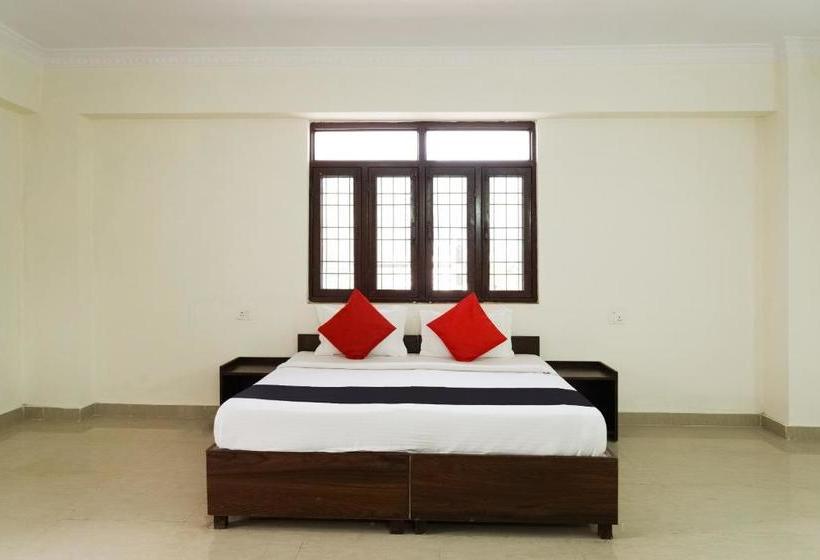 هتل Collection O 62836 Mittal Tower