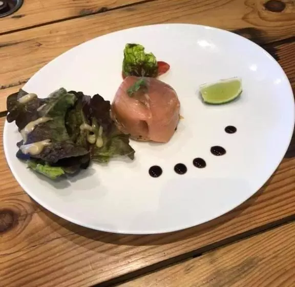 ホテル Hôtel & Restaurant Lepassplat