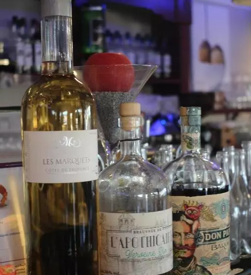 ホテル Hôtel & Restaurant Lepassplat