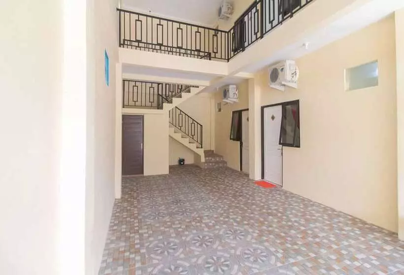 Majatalo Reddoorz Syariah Near Politeknik Negeri Madiun