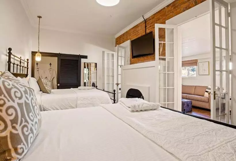 צימר Bespoke Inn Flagstaff